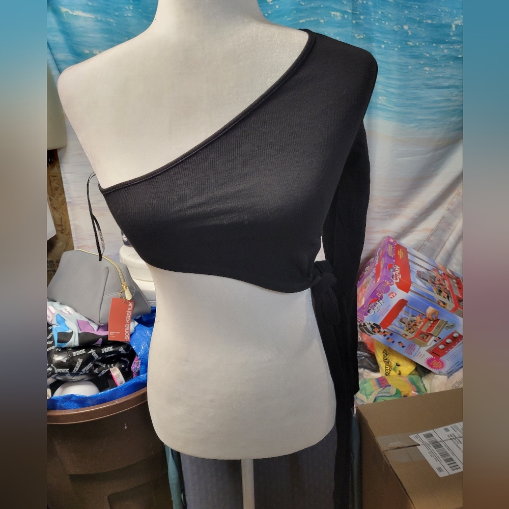 Blanc Clothing NWOT by Dolls Kill Size‎ Small 1 Shoulder Tie Top